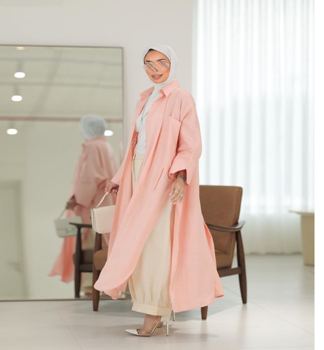 بدله نسائية