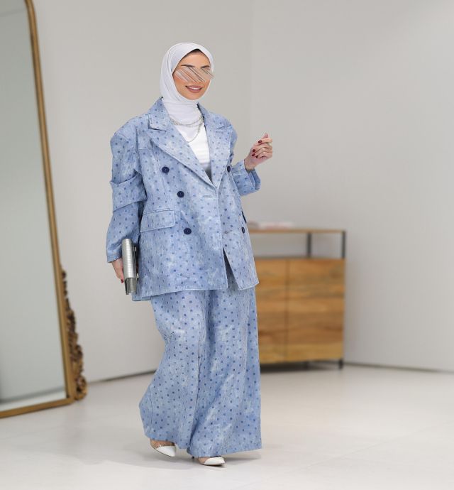 بدله نسائية